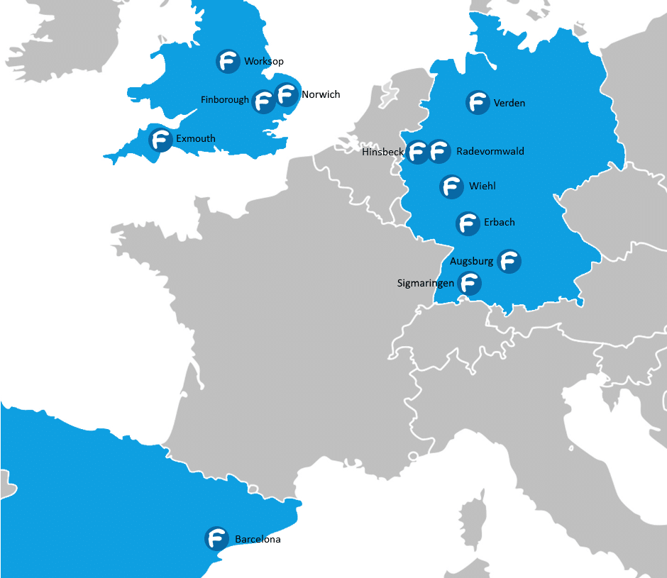 Standorte in Deutschland, England und Spanien - Ferienfussball